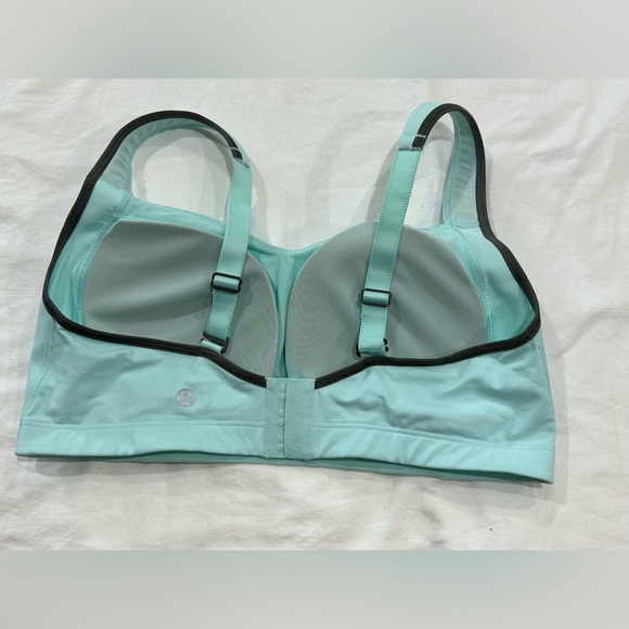 Lululemon Bra Aqua 38D - Picture 2 of 3